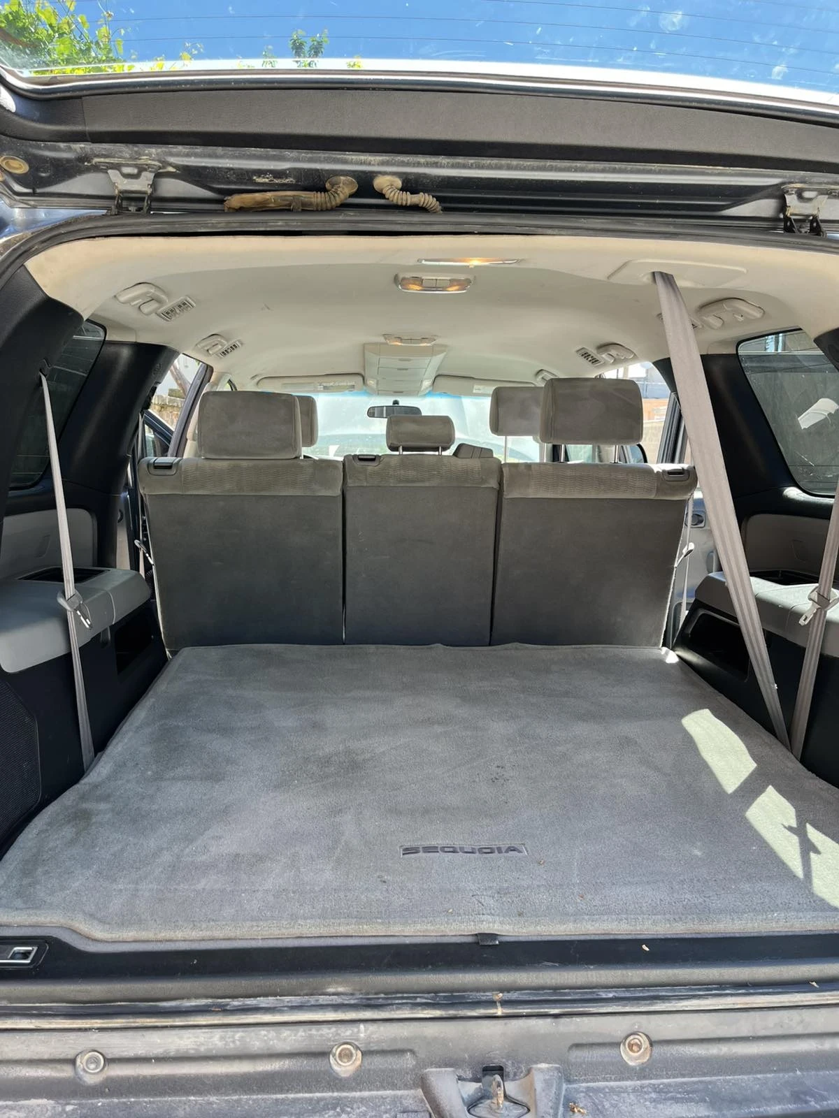 Toyota Sequoia, снимка 8 - Автомобили и джипове - 54840879