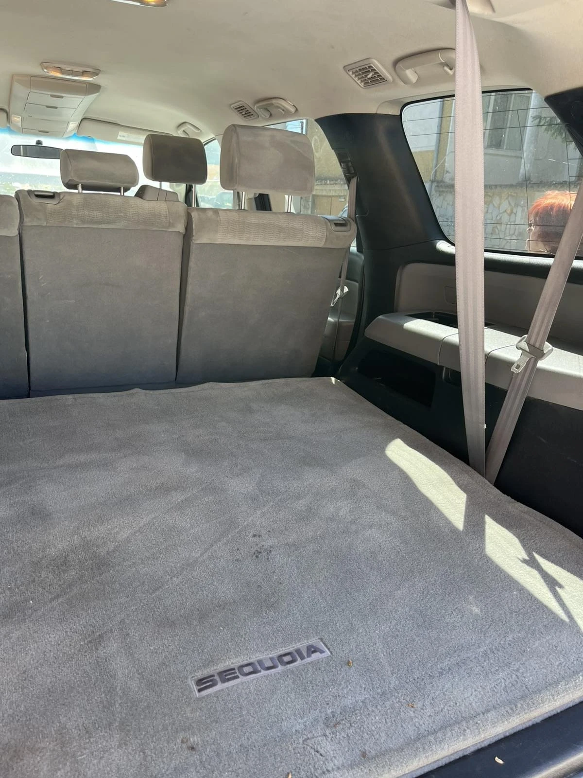 Toyota Sequoia, снимка 6 - Автомобили и джипове - 54840879