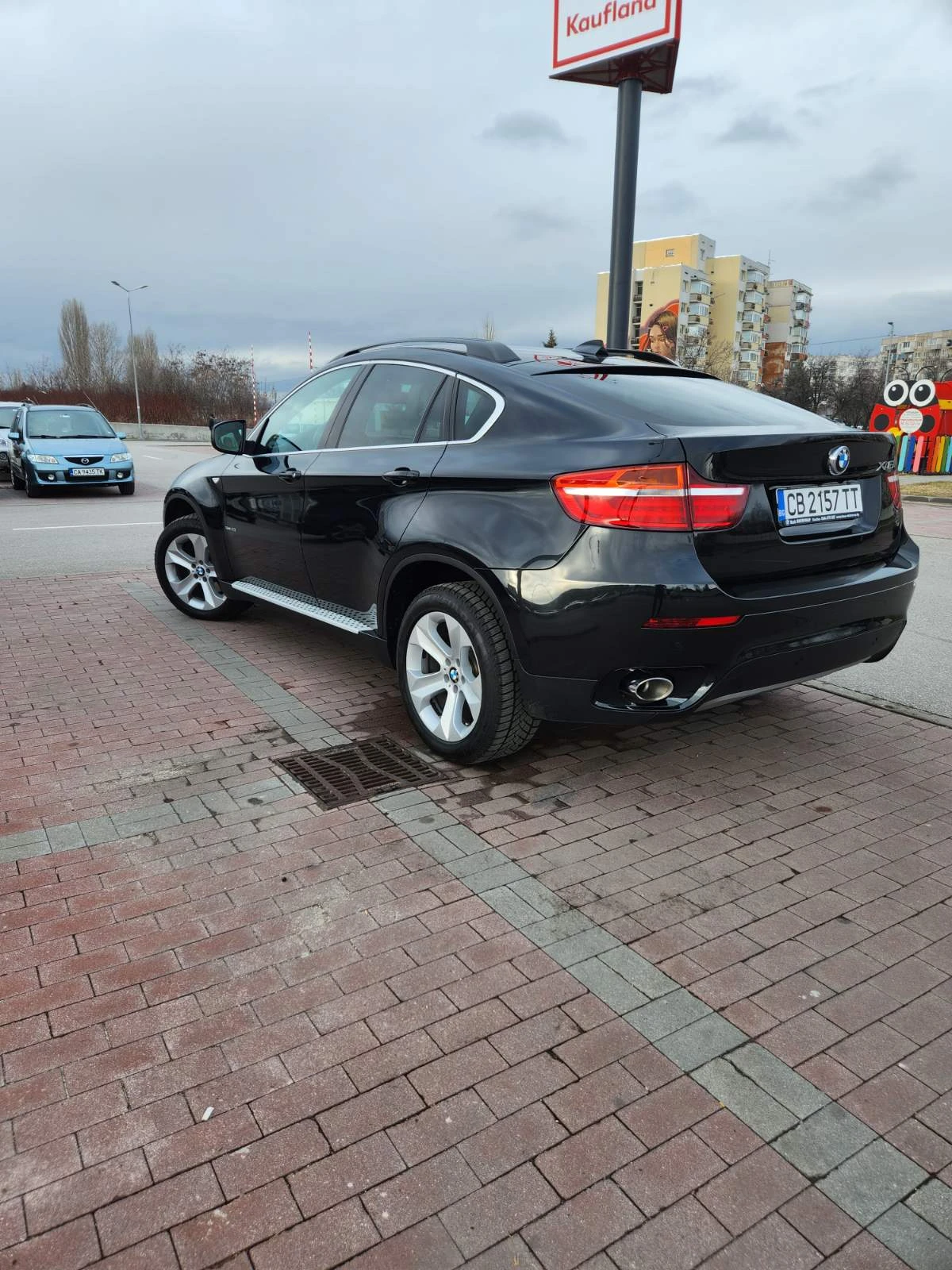 BMW X6 xDRIVE 40d ГАРАЖЕН, снимка 5 - Автомобили и джипове - 54905110