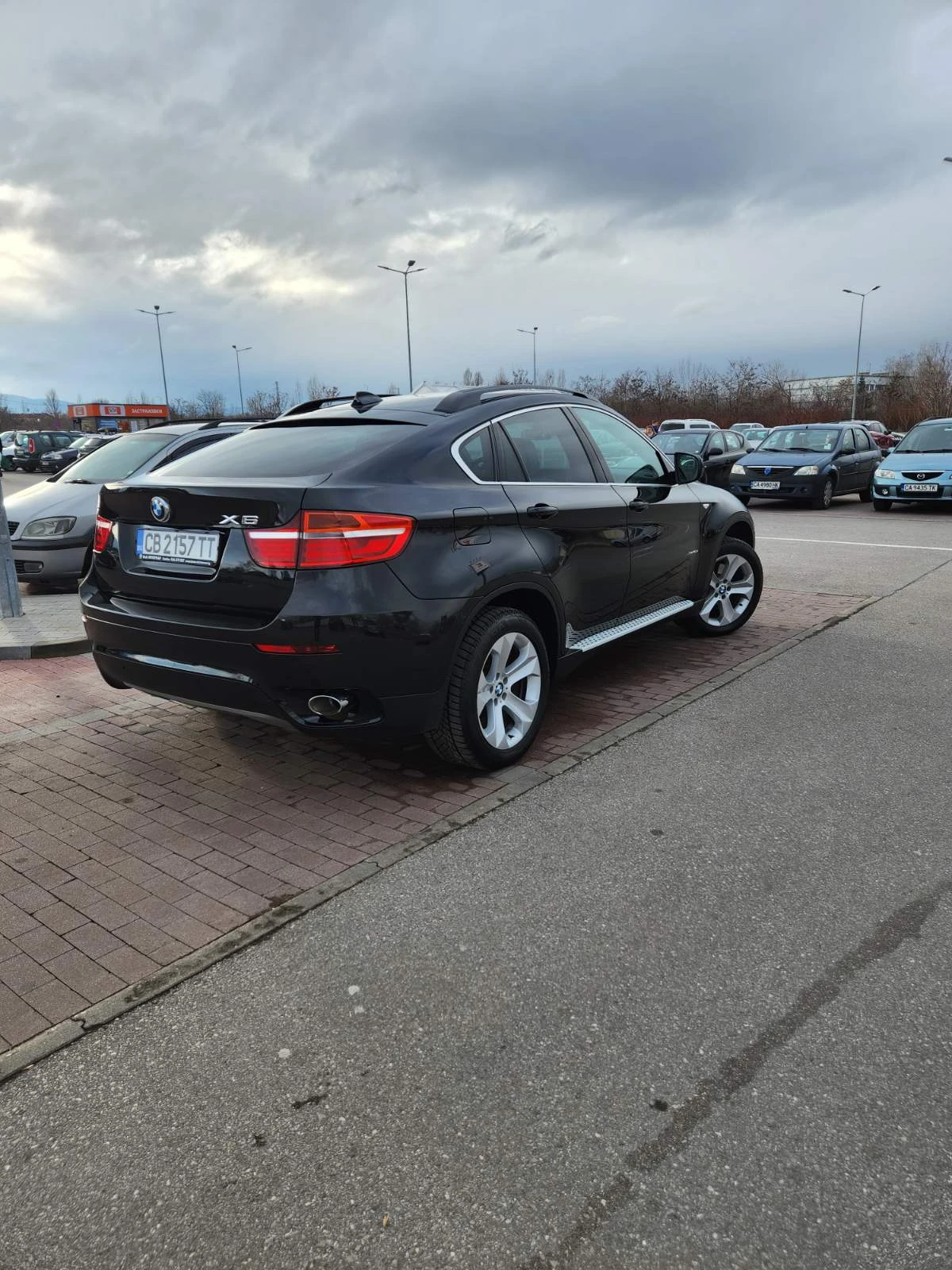 BMW X6 xDRIVE 40d ГАРАЖЕН, снимка 4 - Автомобили и джипове - 54905110
