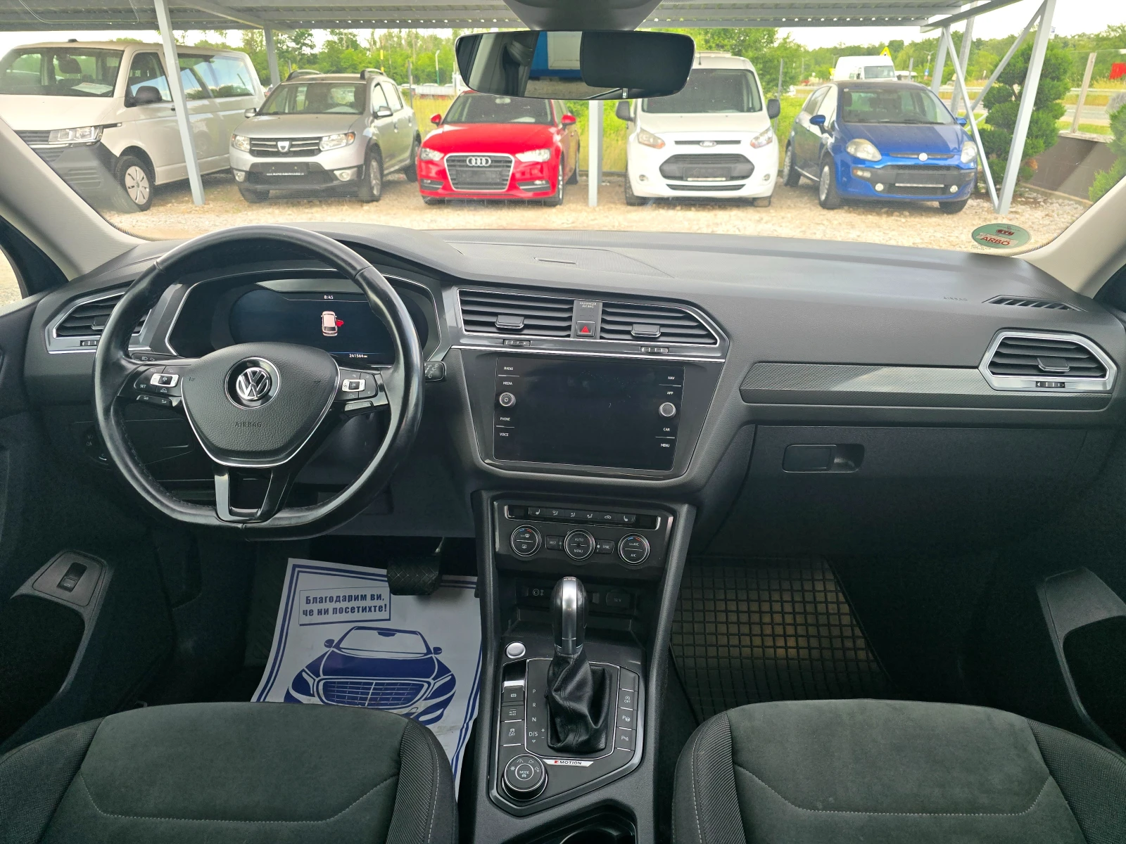VW Tiguan 2.0TDI АВТОМАТИК ! ! МАКСИ ! ! 4 MOTION, снимка 11 - Автомобили и джипове - 54922916