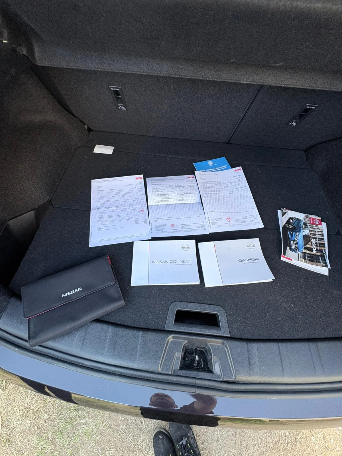 Nissan Qashqai 1.6 N-Connecta, снимка 13 - Автомобили и джипове - 54994434