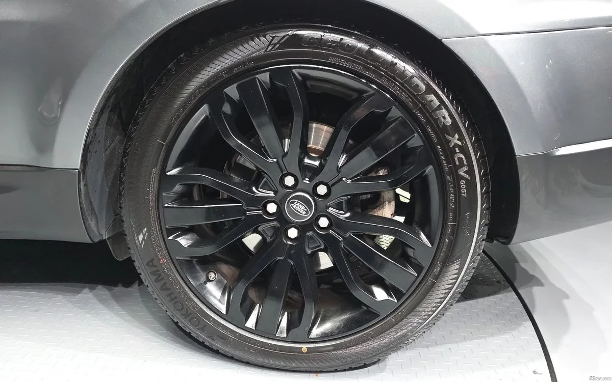 Land Rover Range Rover Sport 3.0 HSE DYNAMIC/CAM/PANO/FULL, снимка 5 - Автомобили и джипове - 55037370