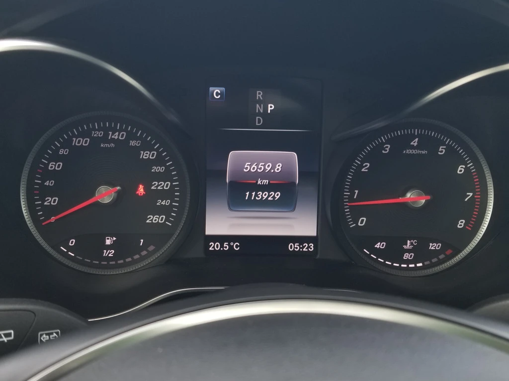 Mercedes-Benz GLC 300 4Matic Ambient, снимка 6 - Автомобили и джипове - 55118700