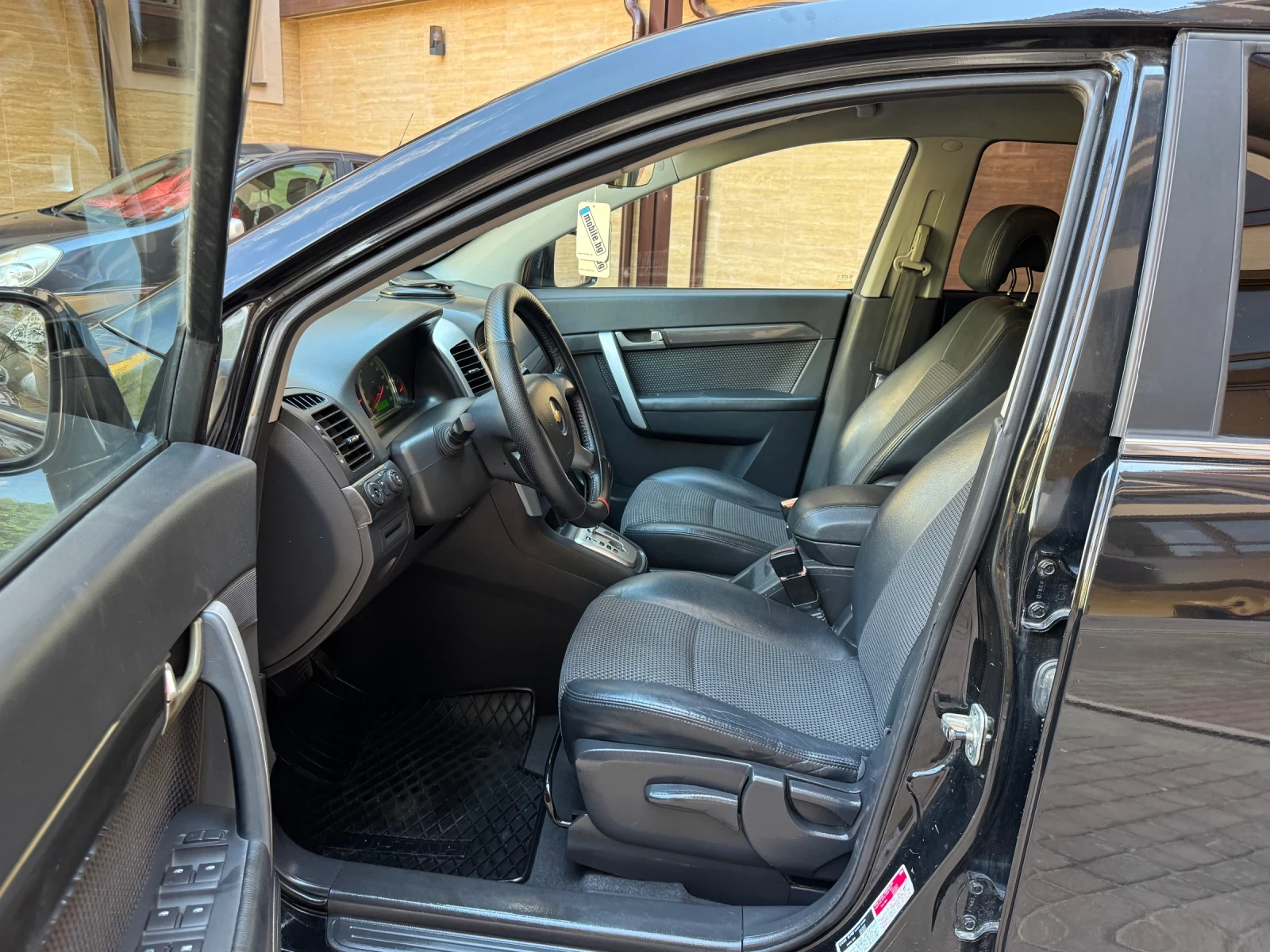 Chevrolet Captiva 7-Места!, снимка 8 - Автомобили и джипове - 55236685