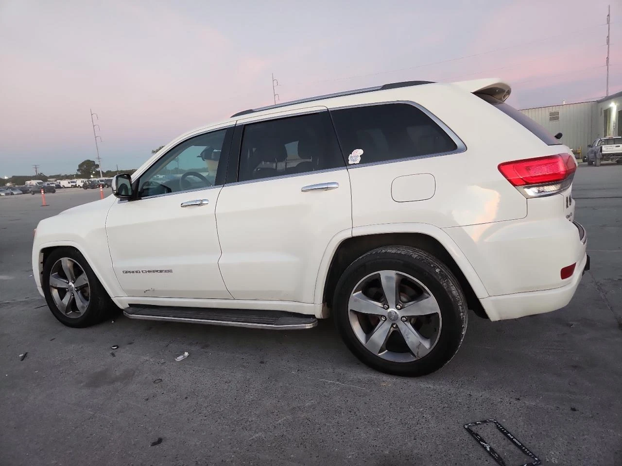Jeep Grand cherokee 3.6l Overland, снимка 2 - Автомобили и джипове - 56012241