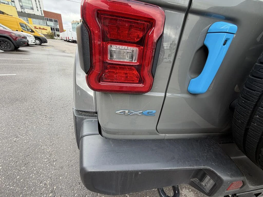 Jeep Wrangler 4xe* * SAHARA* * CAMERA* * �������* *  | Mobile.bg � ����������� 16