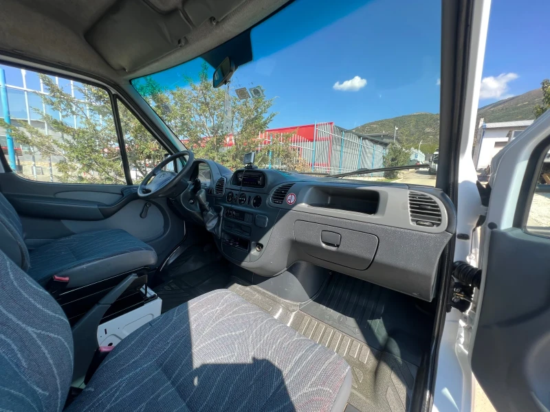 Mercedes-Benz Sprinter 311 Пътнически / Климатик+ Печка, снимка 12 - Бусове и автобуси - 47006730