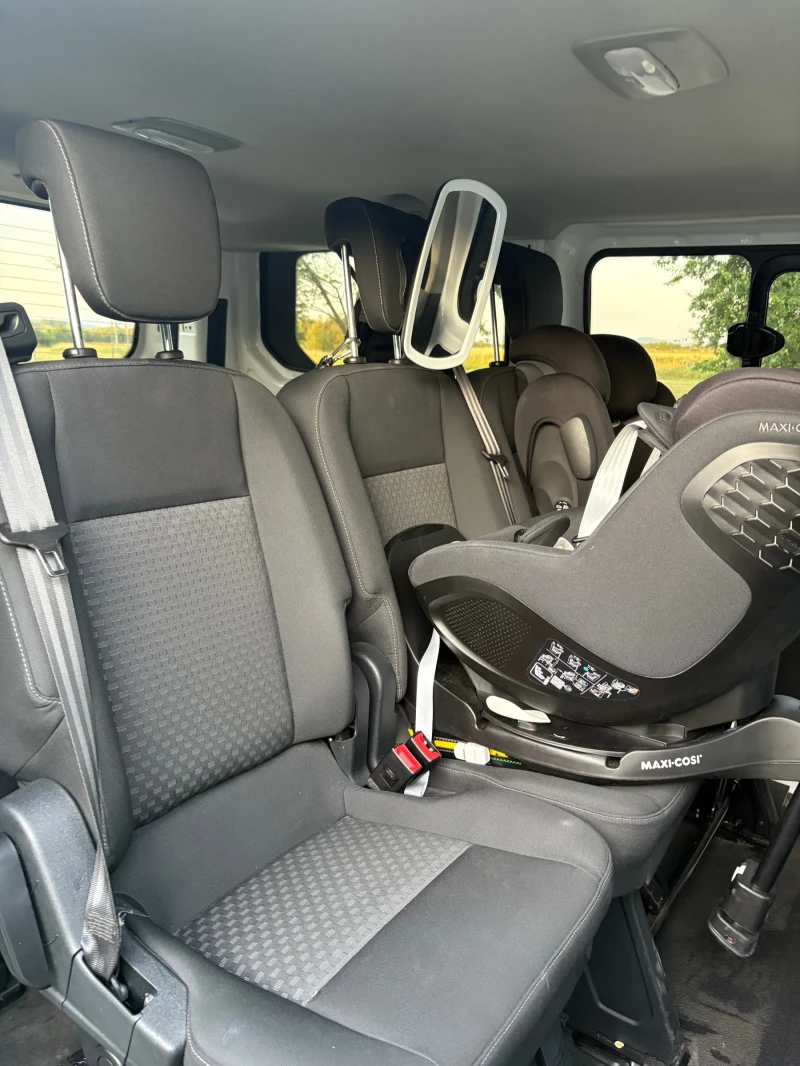 Ford Transit Custom 7+ 1, снимка 17 - Бусове и автобуси - 52645175