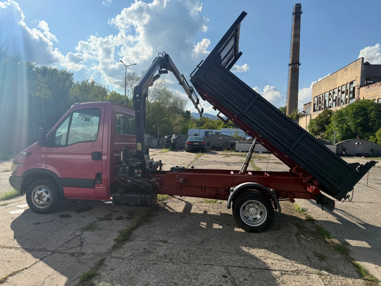 Iveco 35c15 Самосвал с Кран - изображение 5