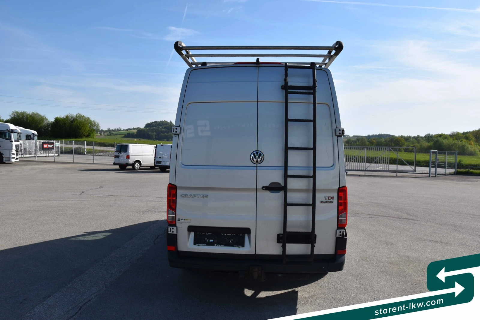 VW Crafter VAN26008, снимка 6 - Бусове и автобуси - 54426925