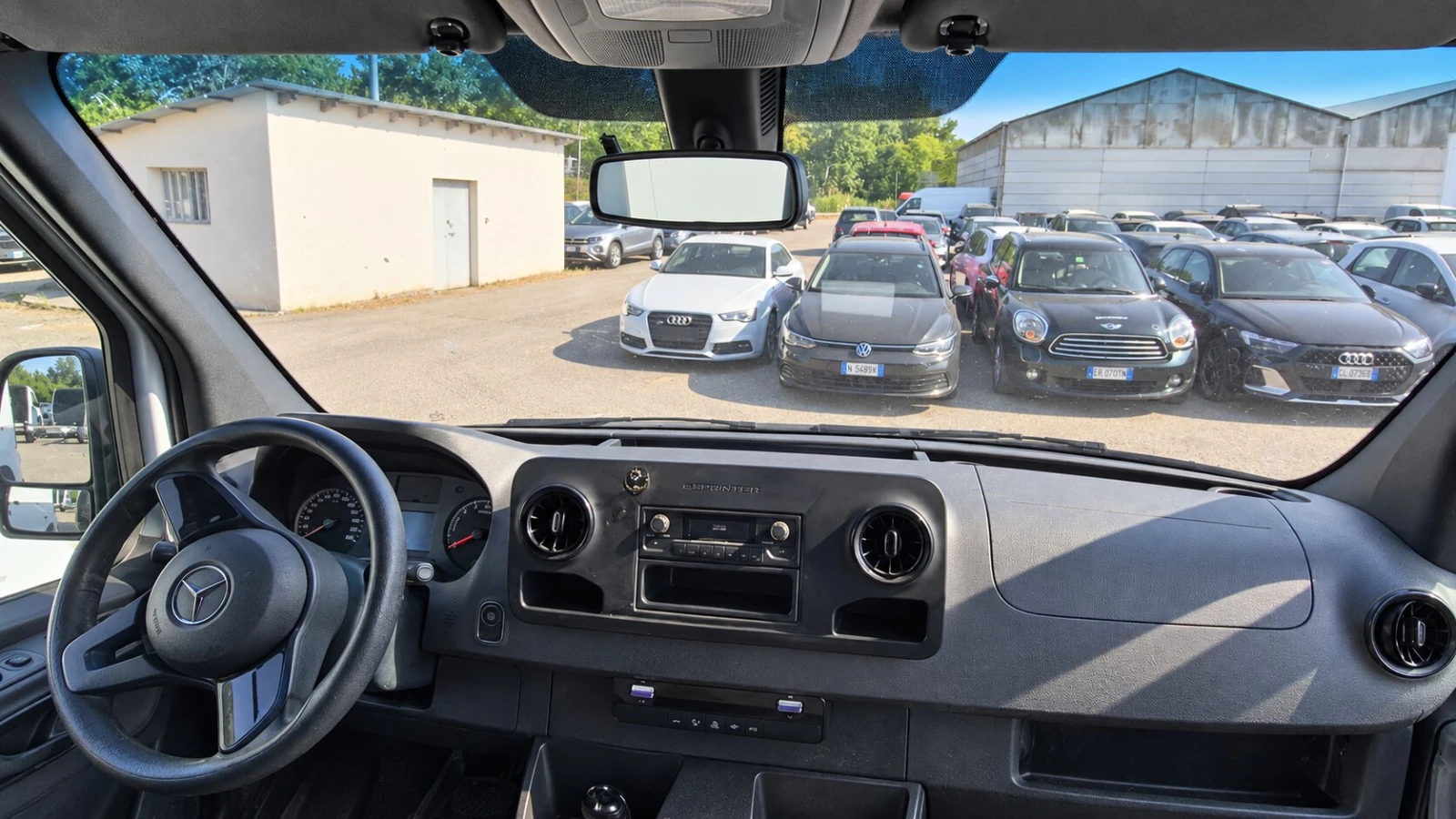 Mercedes-Benz Sprinter 311 eSprinter 55 kWh Камера Климатик Подгрев SlamLock, снимка 6 - Бусове и автобуси - 56160083