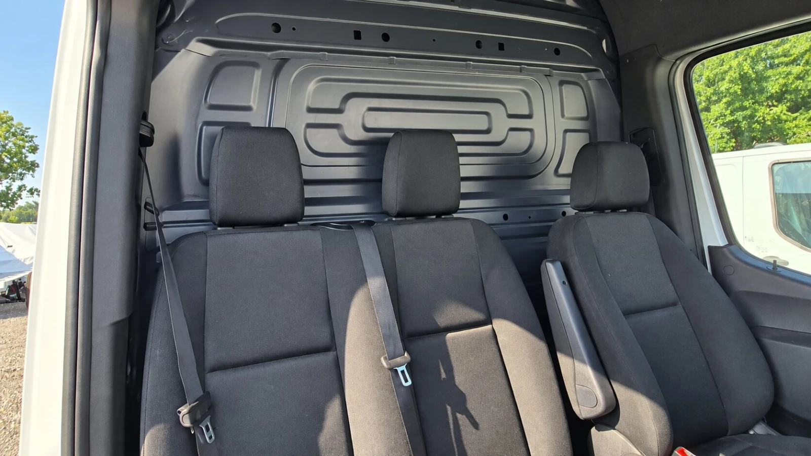 Mercedes-Benz Sprinter 311 eSprinter 55 kWh Камера Климатик Подгрев SlamLock, снимка 10 - Бусове и автобуси - 56160083