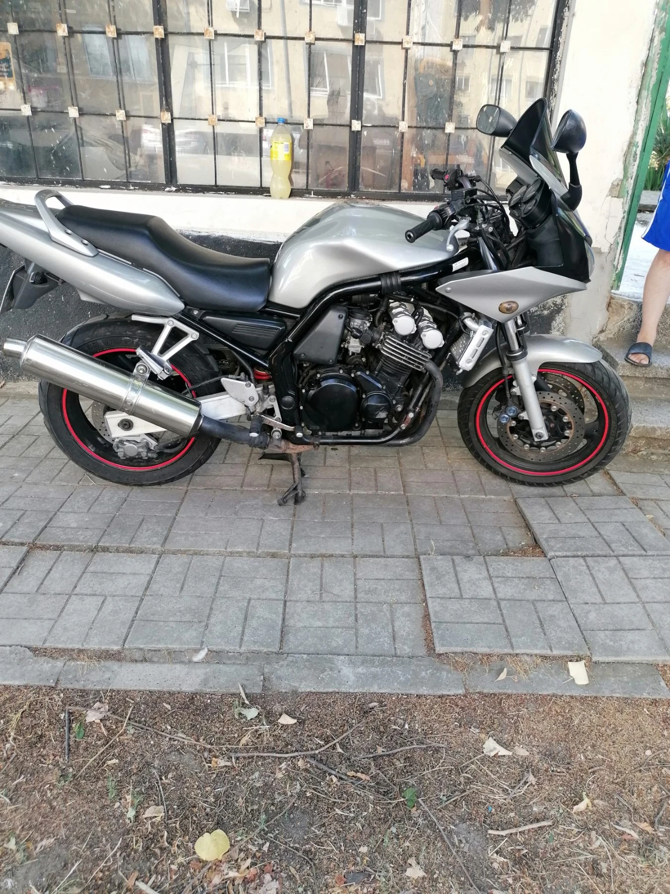 Yamaha Fazer 600 - изображение 3