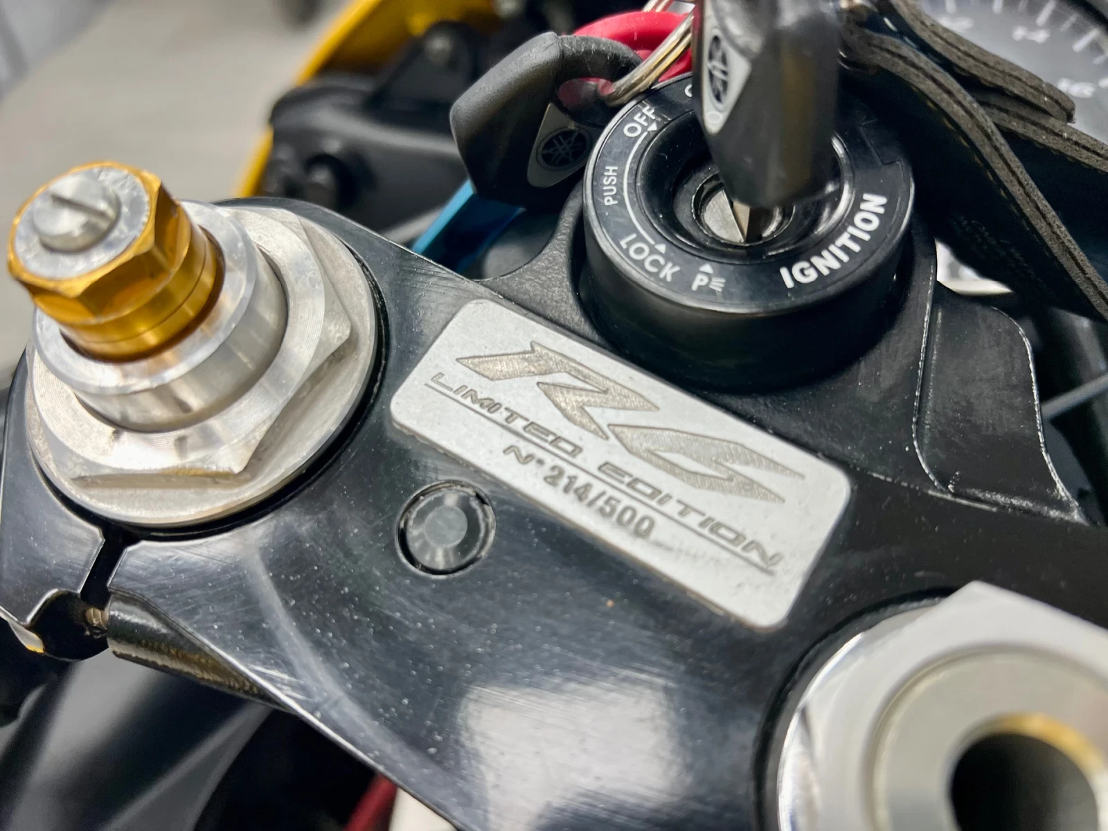 Yamaha YZF-R6 Laguna Seca N:214/500 Limited Edition 651 / | Mobile.bg   12