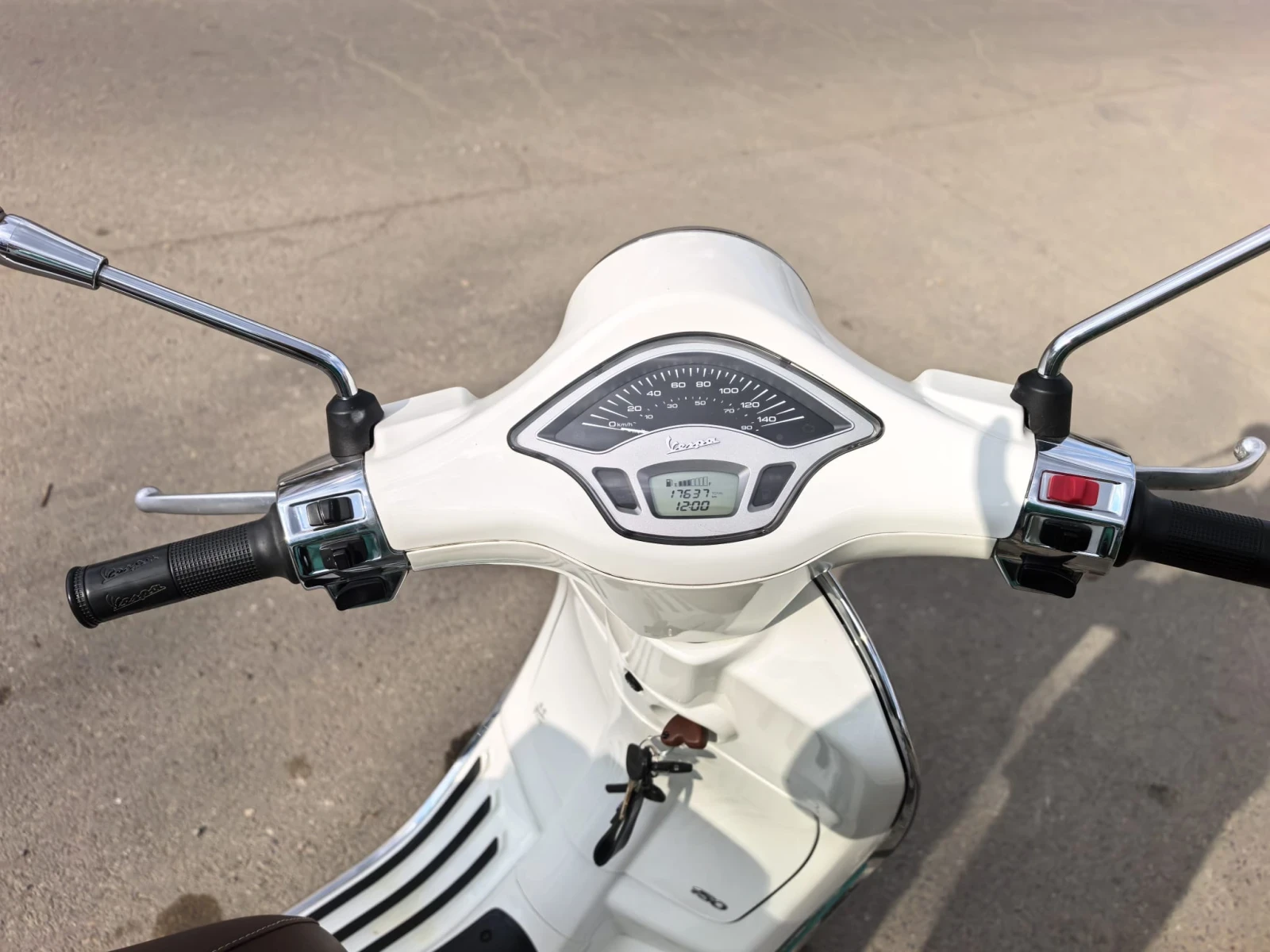 Vespa Primavera 150см3, 15кс, 2019г., 17000км, снимка 4 - Мотоциклети и мототехника - 53989865