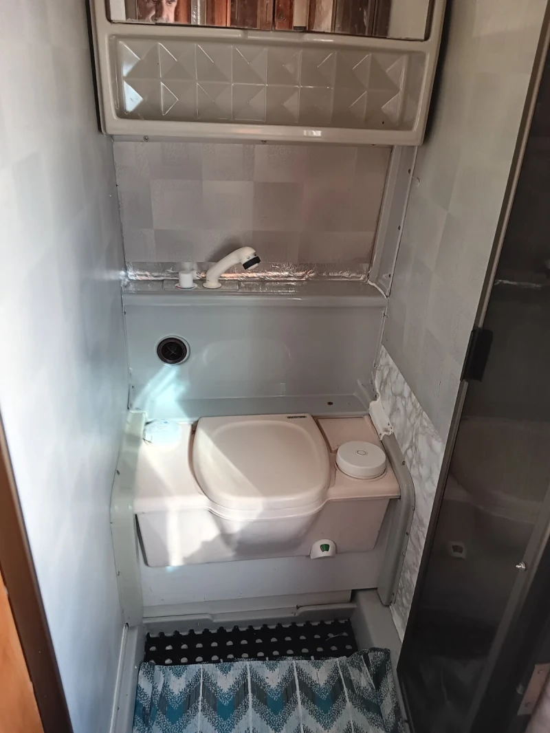 Кемпер Peugeot J5, снимка 13 - Каравани и кемпери - 52148901