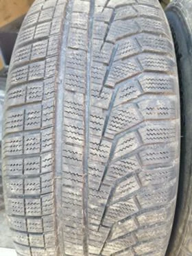 Гуми Зимни 235/60R16, снимка 3