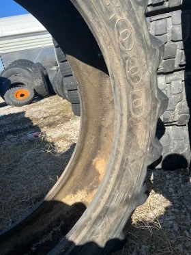 Гуми, снимка 2