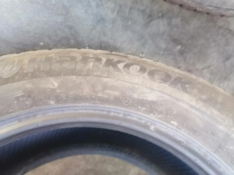 Гуми Зимни 235/60R16, снимка 9 - Гуми и джанти - 29589819