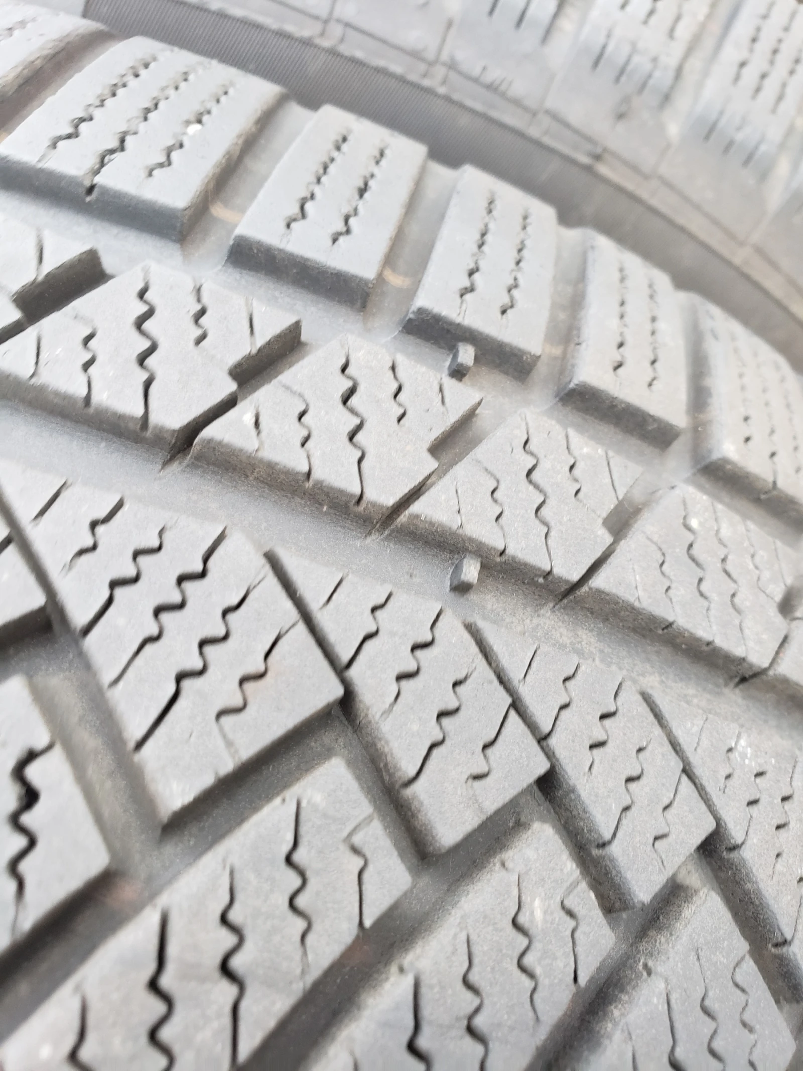  215/55R17 | Mobile.bg   5