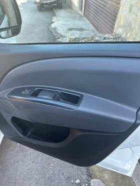 Fiat Doblo 1.4 бензин.Климатик, снимка 7