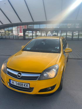Opel Astra 1.6, снимка 1 - Автомобили и джипове - 45270078