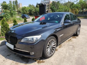     BMW 740