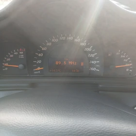 Mercedes-Benz C 220 АВТОМАТИК  - 2200 € / 4302.83 лв. - 51526582 12