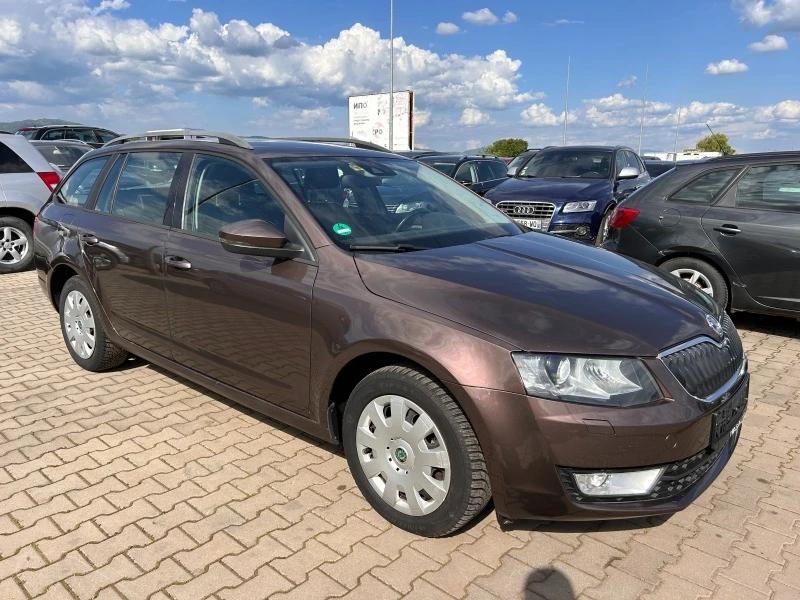 Skoda Octavia 2.0TDI 4X4 NAVI/KOJA EURO 5 ЛИЗИНГ, снимка 4 - Автомобили и джипове - 45303700