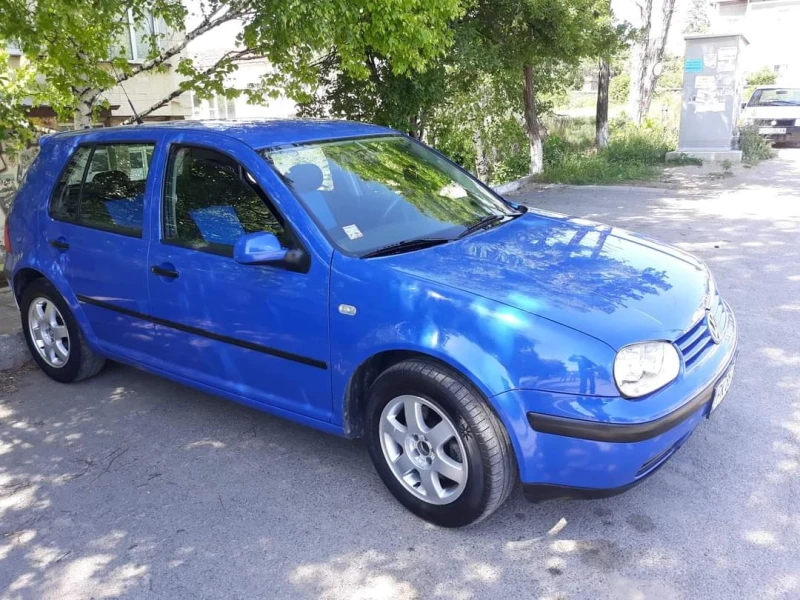 VW Golf, снимка 3 - Автомобили и джипове - 47008135