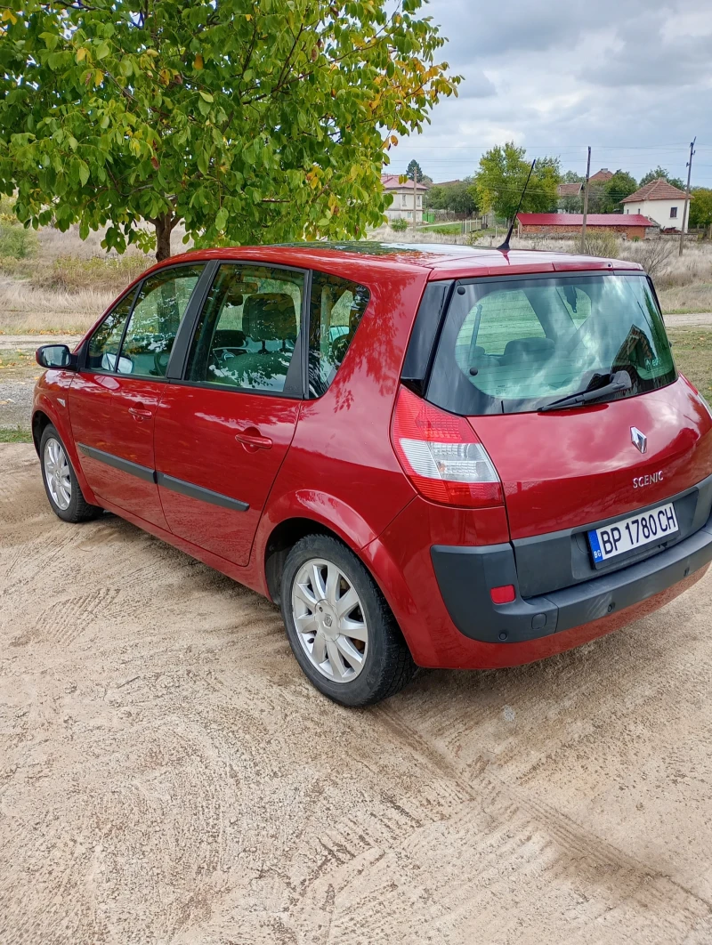Renault Scenic 1.5dci, снимка 2 - Автомобили и джипове - 52148621