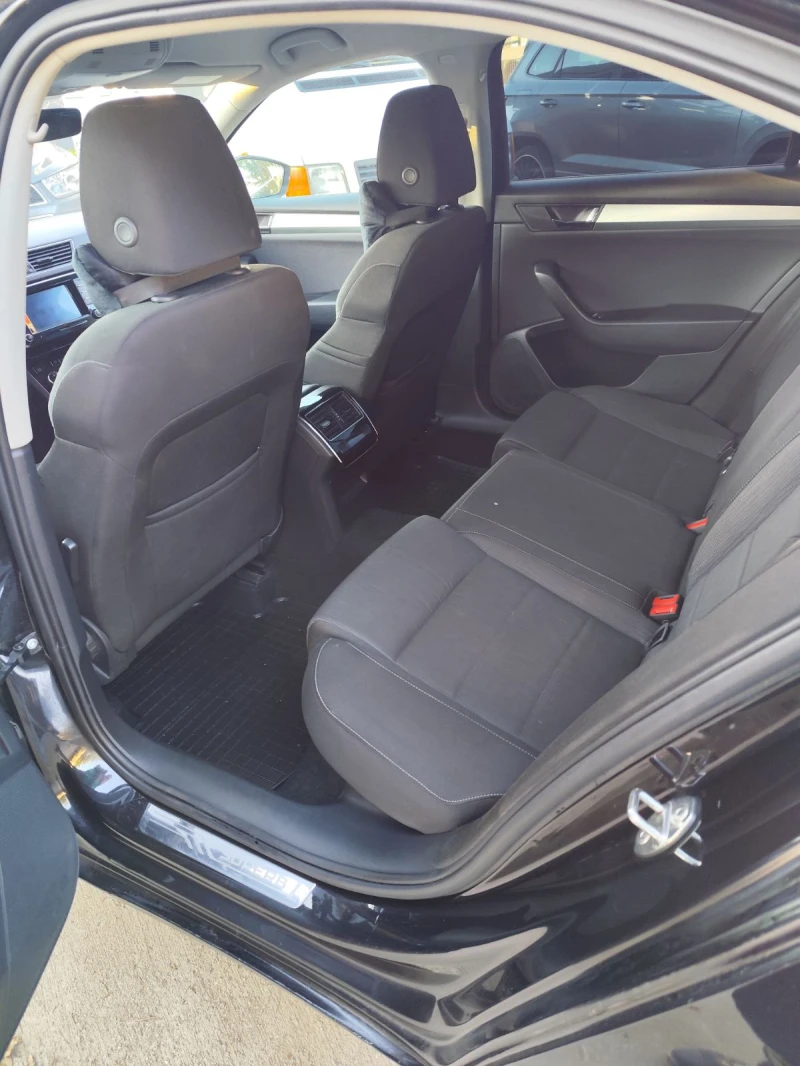 Skoda Superb 2.0 ПРОМОЦИЯ, снимка 12 - Автомобили и джипове - 52753701