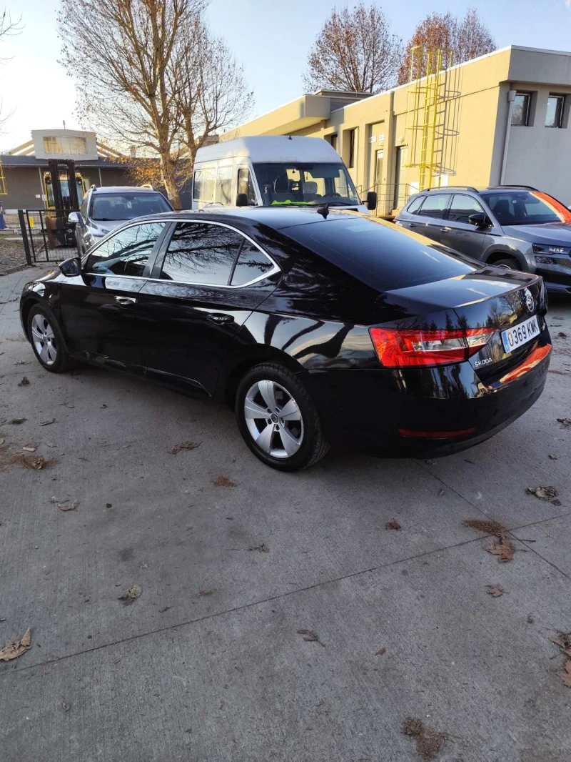 Skoda Superb 2.0 ПРОМОЦИЯ, снимка 4 - Автомобили и джипове - 52753701