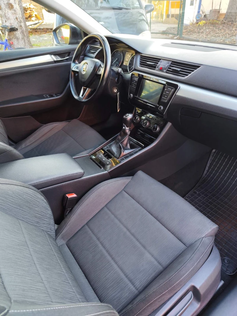 Skoda Superb 2.0 ПРОМОЦИЯ, снимка 8 - Автомобили и джипове - 52753701