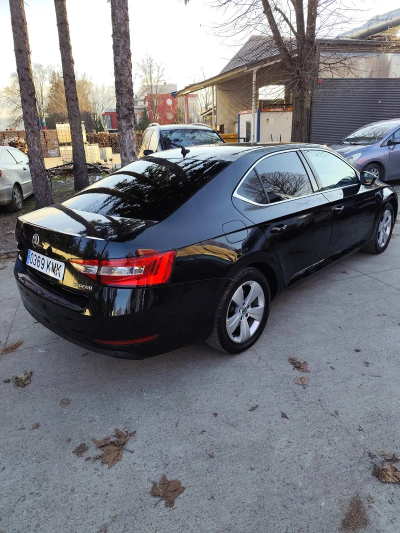 Skoda Superb 2.0 ПРОМОЦИЯ, снимка 5 - Автомобили и джипове - 52753701