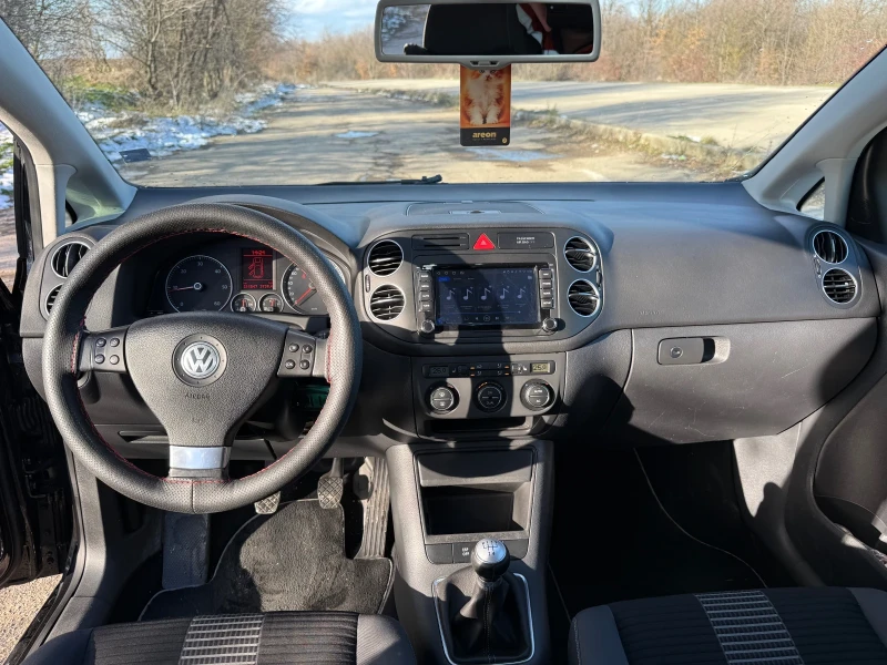 VW Golf Plus 1.9 TDI, снимка 8 - Автомобили и джипове - 52937187