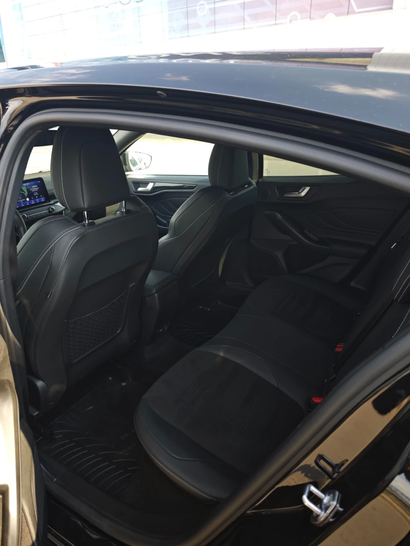 Ford Focus ST MK4 Performance, снимка 13 - Автомобили и джипове - 53054824