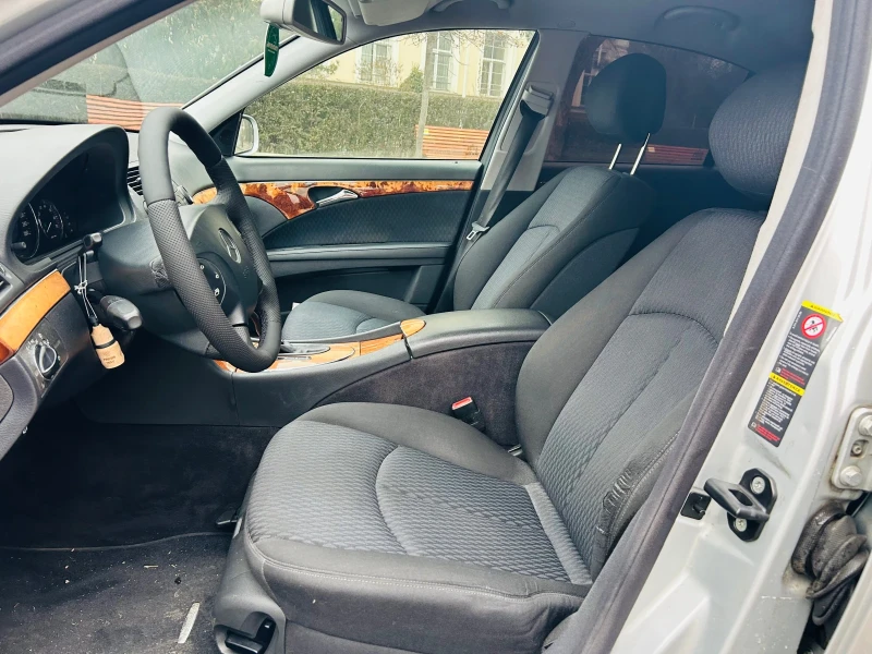 Mercedes-Benz E 200 E180 NGT , снимка 9 - Автомобили и джипове - 53219689