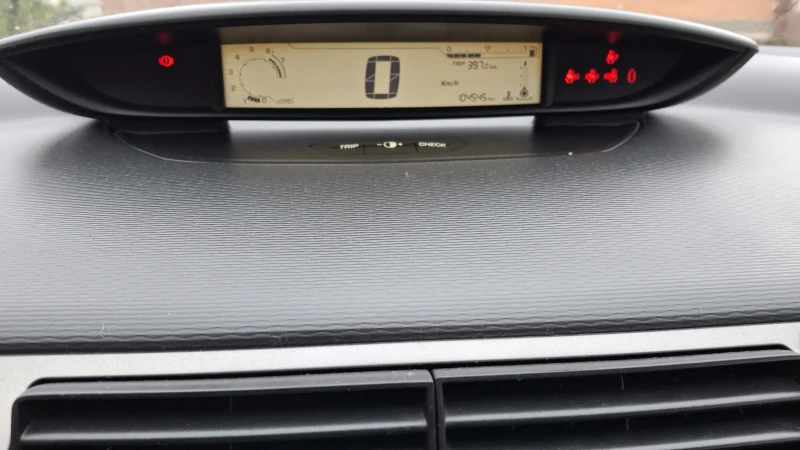 Citroen C4, снимка 7 - Автомобили и джипове - 53258503