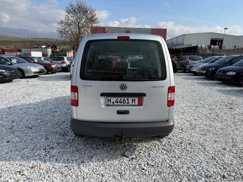 VW Caddy Life 1.9 105кс, снимка 6 - Автомобили и джипове - 53366518