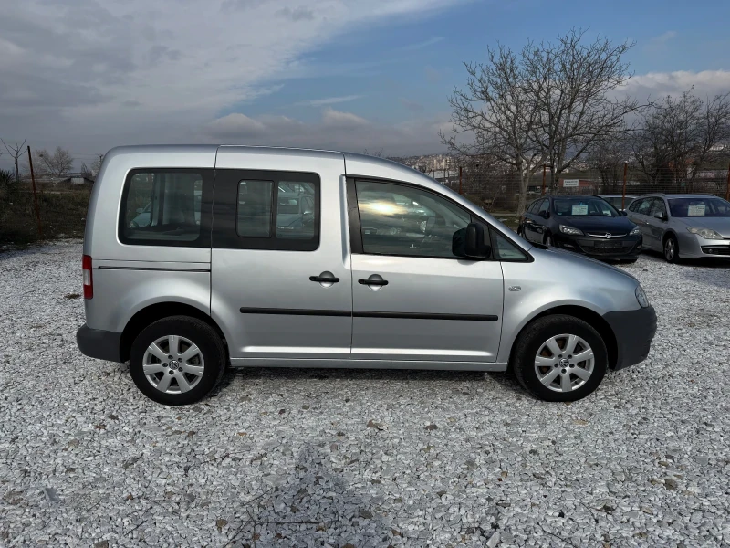 VW Caddy Life 1.9 105кс, снимка 4 - Автомобили и джипове - 53366518