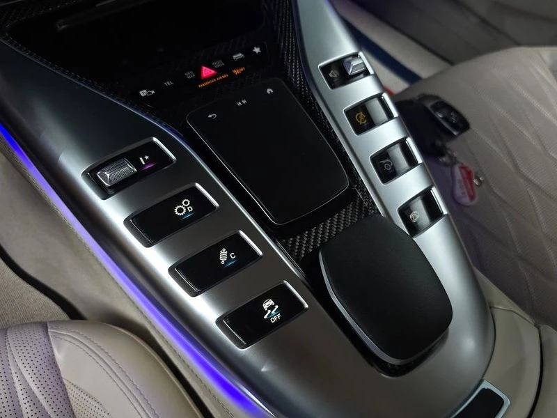 Mercedes-Benz AMG GT 4.0 177980 Automatic, снимка 17 - Автомобили и джипове - 55383064