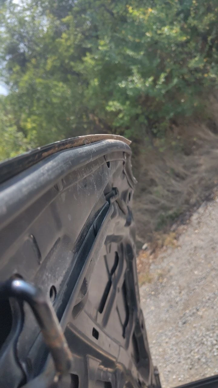 Mazda 323  F VI BJ, снимка 14 - Автомобили и джипове - 55602554