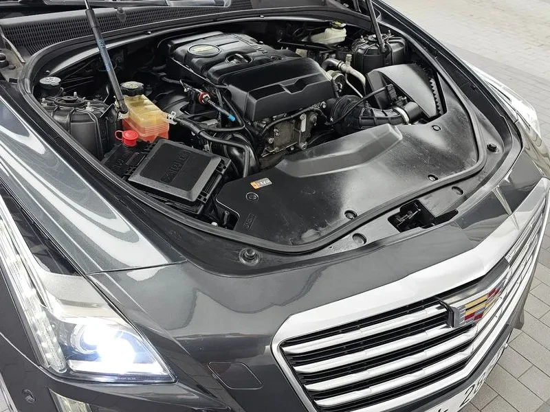 Cadillac Cts 2.0 PREMIUM, снимка 6 - Автомобили и джипове - 55704471