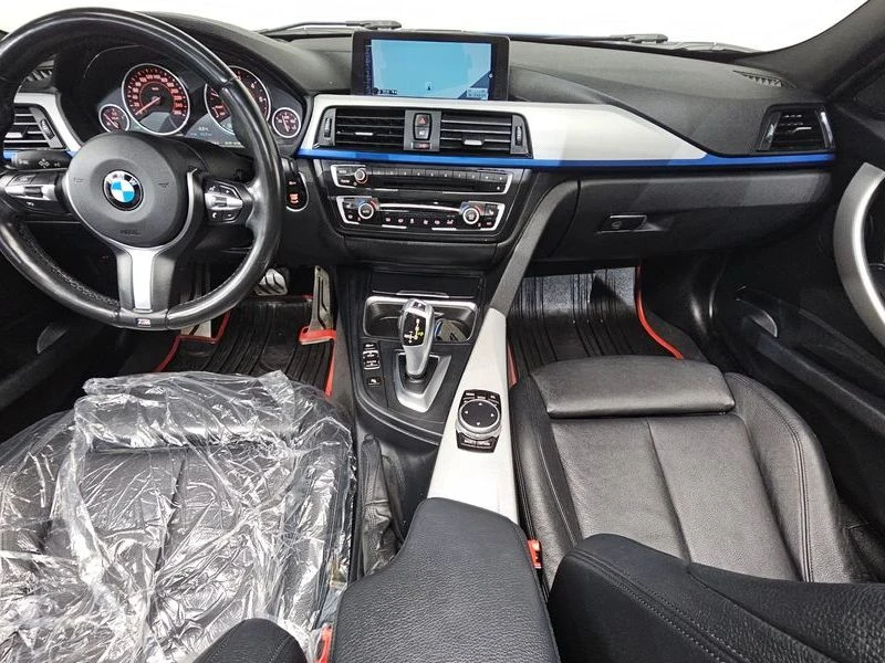 BMW 320 320d Touring M Performence| 184к.с., снимка 7 - Автомобили и джипове - 56305681