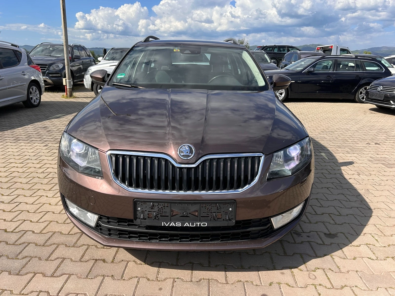 Skoda Octavia 2.0TDI 4X4 NAVI/KOJA EURO 5 ЛИЗИНГ - изображение 3