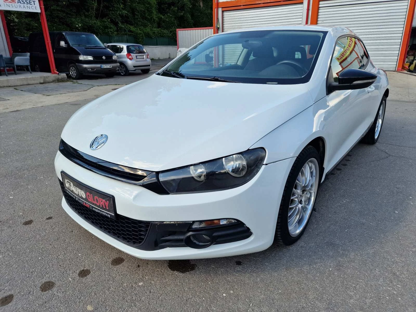 VW Scirocco 2.0 DISEL - изображение 2