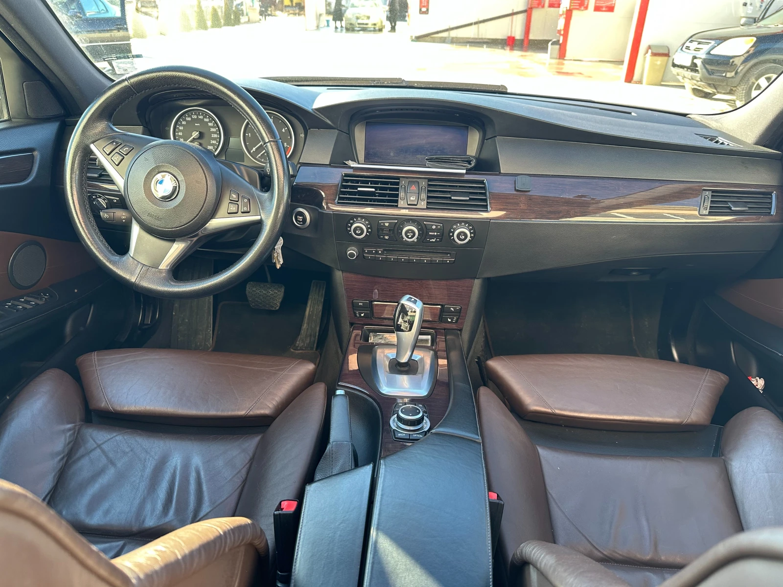 BMW 525 530d xdrive , снимка 7 - Автомобили и джипове - 54175804