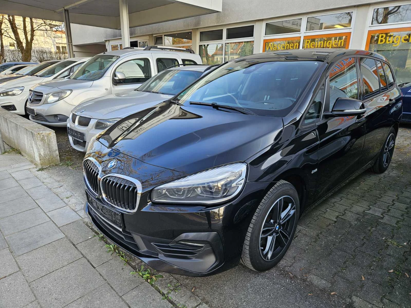 BMW 2 Gran Tourer 218d, xDrive, Sport Line - изображение 2